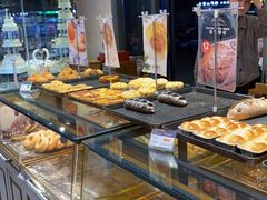 面包甜点陈列柜-麦的多生日蛋糕(龙湖三千店)