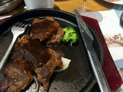 -怡人怡口牛排海鲜自助(飞龙大厦店)