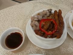 -麒麟山景大酒店岭南汇海鲜酒家(沙井店)