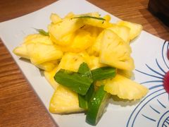 -云海肴·汽锅鸡·云南菜(天山百盛优客店)