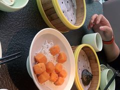 -蝴蝶里·粤菜·点心(滨江龙湖店)