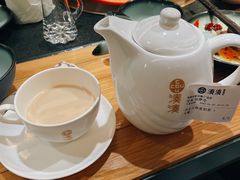 大红袍珍珠奶茶-湊湊火锅·茶憩(恒隆广场店)