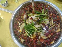 -乡土特色.冷锅鱼.牦牛肉汤锅