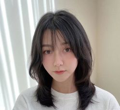-Feel 羽毛接发