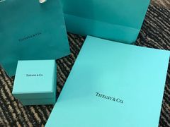 -Tiffany & Co.蒂芙尼
(南京德基广场店)