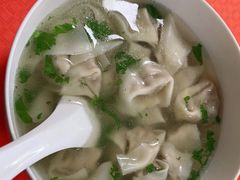 -周震馄饨