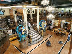 -more than meow吴止猫主题餐厅(承德 中船汇店)