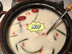 -老阿爸鲜鱼土菜(园区永旺店)