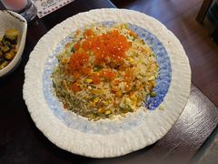 蟹子三文鱼炒饭-熊藏居酒屋(kkone店)