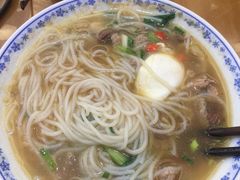 -邱芳粉店(迎宾大道旗舰店)