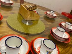 -冶建镜子·老南昌大排档·江西虾王(总店)
