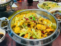 -老码头黑皮肘子锅包肉熏酱水饺(文政街店)