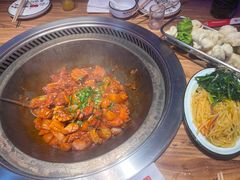 -山河屯铁锅炖鲜鹅·东北菜(开发区一店)