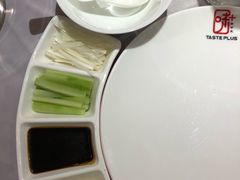 -味+新京宴·烤鸭·北京菜(创意谷店)