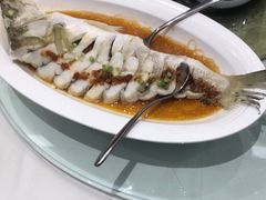 -万龙洲海鲜(大兴绿地缤纷城店)