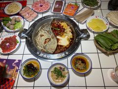 -贤合庄卤味火锅(勒泰中心店)