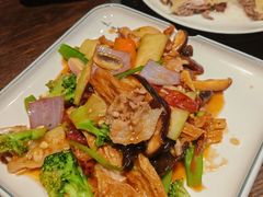 -海南人酒家·白切文昌鸡·二十三年老字号(水荫路店)