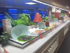 -四囍码头海鲜烧烤自助火锅(外滩南京东路悦荟广场店)