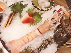 -雍和会海鲜姿造自助(湖东路店)