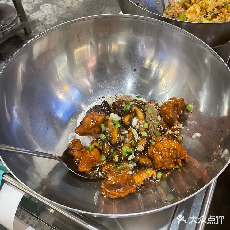 世界东胜！小王的咖喱鸡腕骨有点东西！