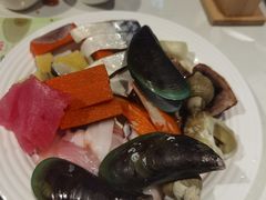 -四海一家自助餐(益田假日广场店)