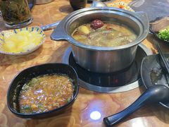 -塔兰齐新疆孜然火锅(鲤鱼山路店)