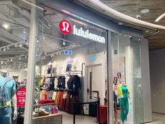 -东荟城名店仓