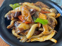 双菇面筋煲-胡子饮食店