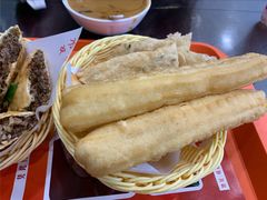 -方中山胡辣汤(成都首店)