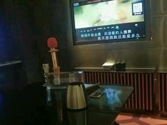 -蓝色派对KTV(聚然广场店)