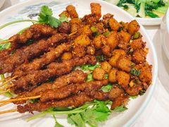 -犇逸·乐山跷脚牛肉·四川现炒(览海店)