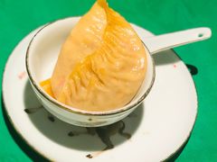 鱼翅灌汤饺-誉八仙茶室酒楼(新天地店)