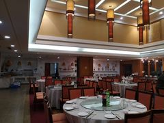 大堂-杭州海华满陇度假酒店