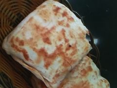 -李春秋驴肉火烧总店