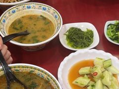 -金杨拉面王小吃面馆·牛三宝面·红烧牛肉粉