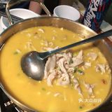 推荐干煸四季豆，豆子很脆，很入味，非常下饭
