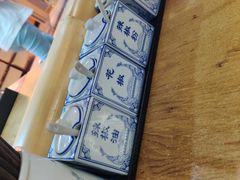 -鑫花溪牛肉米粉(人民广场店)