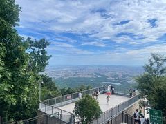 -紫金山山顶公园