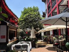-文君楼美食·庭院酒店(宽窄巷子地铁站店)