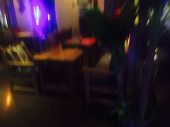 -月亮眼花园餐厅书吧酒吧