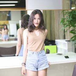 -CARR SALON