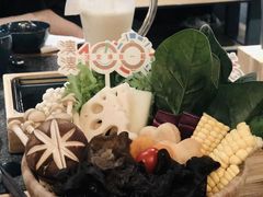 -湊湊火锅·茶憩(东城万达店)