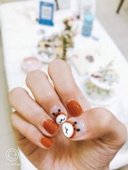 -U mi Nail美甲工作室