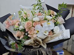 -亭亭鲜花店(中山北路店)