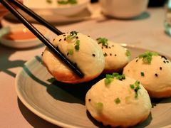 生煎馒头-屋里厢上海菜馆