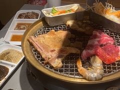 -山焱·炭火自助烤肉(周浦万达店)