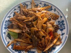 -天天向上素食餐厅(五台山店)