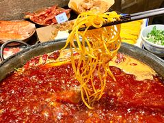 -周小明火锅(黑金冠社区店)