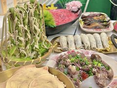 -扎起市井老火锅(乐山总店)