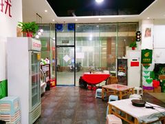 大堂-时二崽肥肠鸡大排档(健康路店)